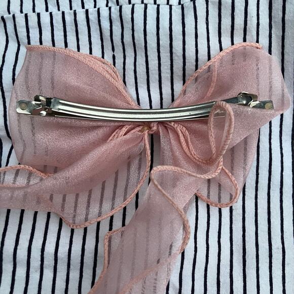 Sheer pink bow ribbon hair clip, coquette cottage girly lolita nymphette angel - Picture 5 of 5